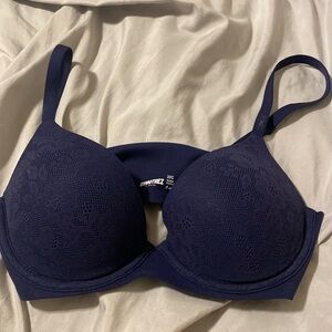 SOLD!!! NWOT Aerie Smoothiez Navy Lace Plunge Bra 32C